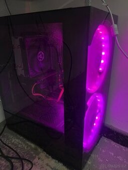 Herní pc + monitor - 1