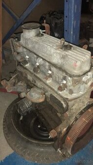 Motor Favorit 135