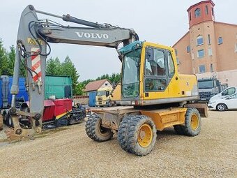 Kolo y bagr EW140b ne jcb.bobcat takeuchi