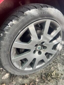 Prodám kola R16 z Fabie 1 RS 5x100 – lakovaná do tmavě šedé