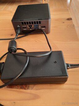 Mini PC Intel Dell® NUC Kit 7i5BNH