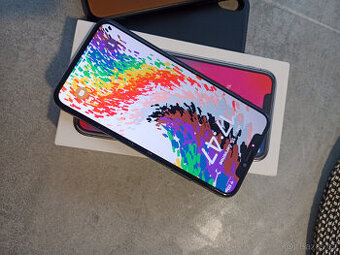 Apple iPhone X 64GB