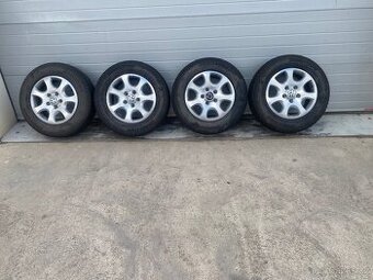 Alu kola Touareg r17