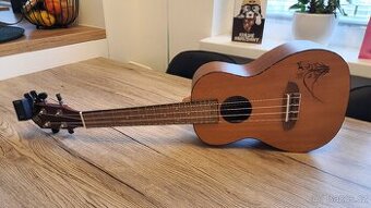 Koncertní ukulele Ortega RU5
