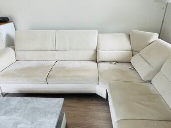 Rozkladaci rohova sedaci souprava