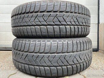 Pirelli Sottozero 3 215/60 R16 95H 2Ks zimní pneumatiky