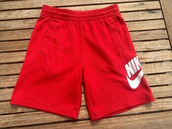 Kraťasy Nike vel. 147-158 cm (12-13 let)