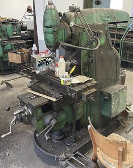 vertikální frézka MAS