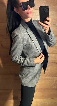 luxusní dámské slim vlněné sako-kabátek 42