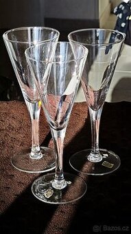Skleničky našich elegantních babiček – originál ČSSR (3 ks)