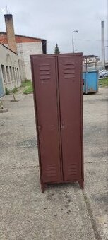 Prodám plechovou skříň, 3 ks k dispozici