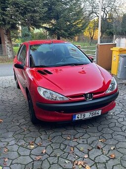 Naprosto výjimečný stav Peugeot 206