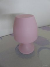 Krásná noční lampička s malinkatým světýlkem-téměř nová