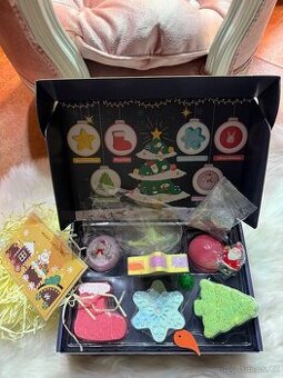 Vánoční sada v dárkové krabičce N.O.V.Á.