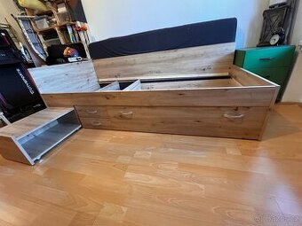 Postel studentská s úložným prostorem