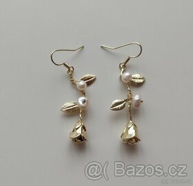 NOVÉ náušnice růže s perličkami