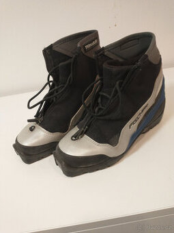 boty Fischer XC comfort na běžky SNS profil vel. EU40 modré