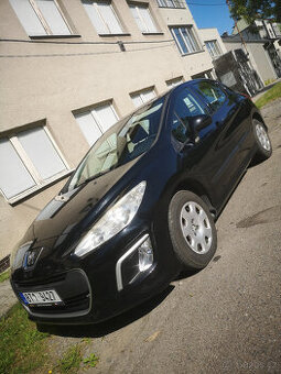 Peugeot 308 najn100tkm CZ Kup Serviska 1.4i Supr stav