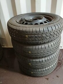 č.11 165/70 R 14 + disky - 1.500Kč cena za celou sadu