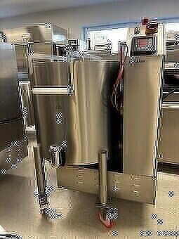 Glycerinový kotel 150 l se spodním mícháním