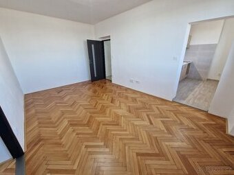 Moderní a světlý byt 3+1 po TOP rekonstrukci