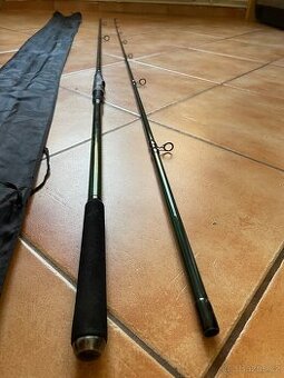 Prut na štiky Rovex John Wilson Pike 12" s navijákem