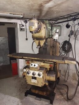 Univerzální frézka Heckert FU 250x1000 (8732)