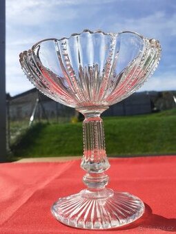 Nástolec/ miska na noze, starožitná