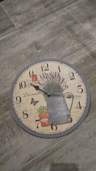 Nové nástěnné hodiny ve stylu Provence, vhodné jako darek
