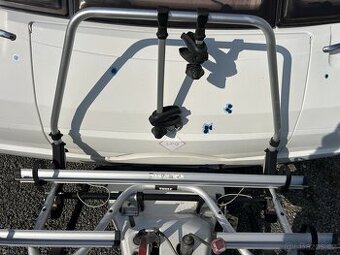 Nosič kol Thule Caravan Superb