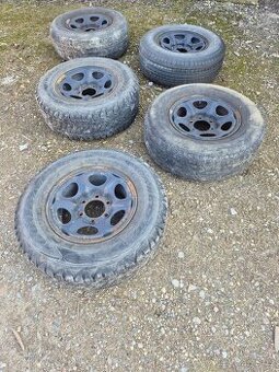 Prodám kola 225 / 75 R15 - 1