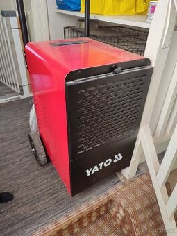 Vysoušeč 900W 4A 230V