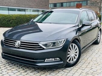 Volkswagen Passat 2.0TDI 110KW MANUÁL VÝHŘEV SENZORY SERVISK