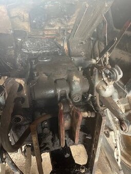 Víko hydrauliky Zetor 7045 - 1