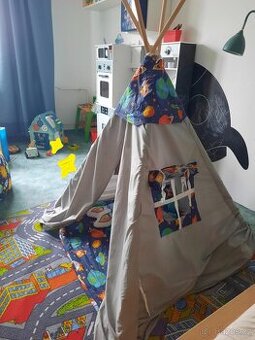 Týpí stan - domeček vesmírný Teepee