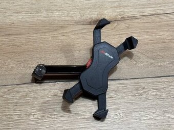 Držák na telefon nejen pro skútr
