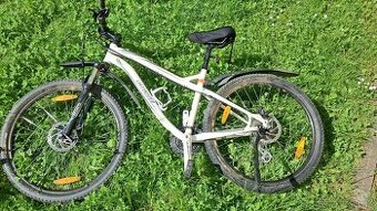Specialized Myka 17