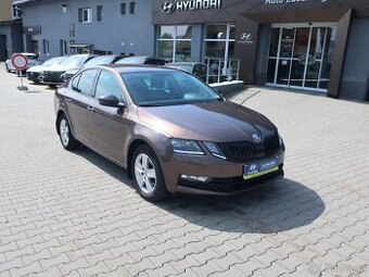 Škoda Octavia 1.5TSI 110kW AMBITION TAŽNÉ ČR 1MAJITEL