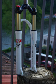 vidlice Manitou R7 Elite Absolute 80, 26" - 1