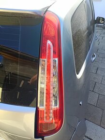 Pravé zadní světlo Ford C-Max facelift Led diodové