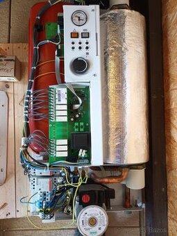 Závěsný elektrokotel Rejnok protherm