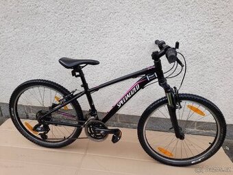 Alu horské kolo Specialized 24"
