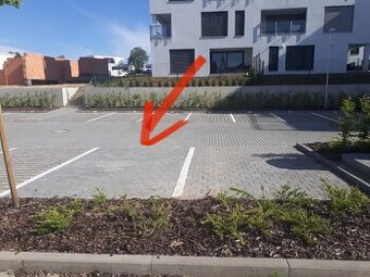 Pronájem venkovního parkovacího stání V 2, Brno-Sadová