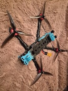 fpv dron digital top stav