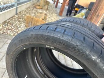 235/40/19 letní pneu maxxis 6mm 2ks