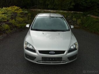 FORD FOCUS NA DÍLY R.V. 2005