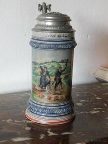 Starožitný historický cyklistický kameninový korbel - bier s
