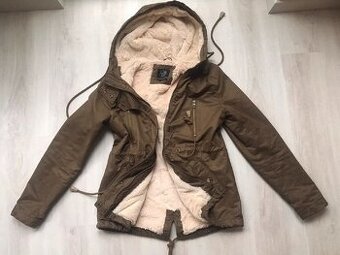Dámská zateplená parka s kapucí, vel. M - 1