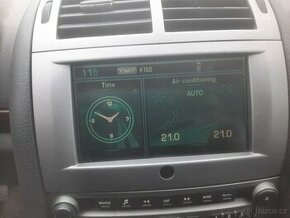 Peugeot 407 - velky diplay - navi