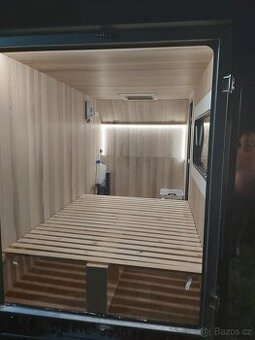 Přívěs na motorku - nezávislý karavan